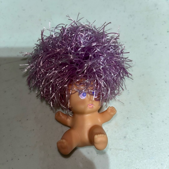 KOOSHIE KOOS - Picture 1 of 5